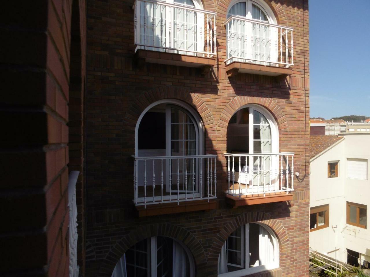 Apartamentos Turisticos Casa Soto Baiona Buitenkant foto
