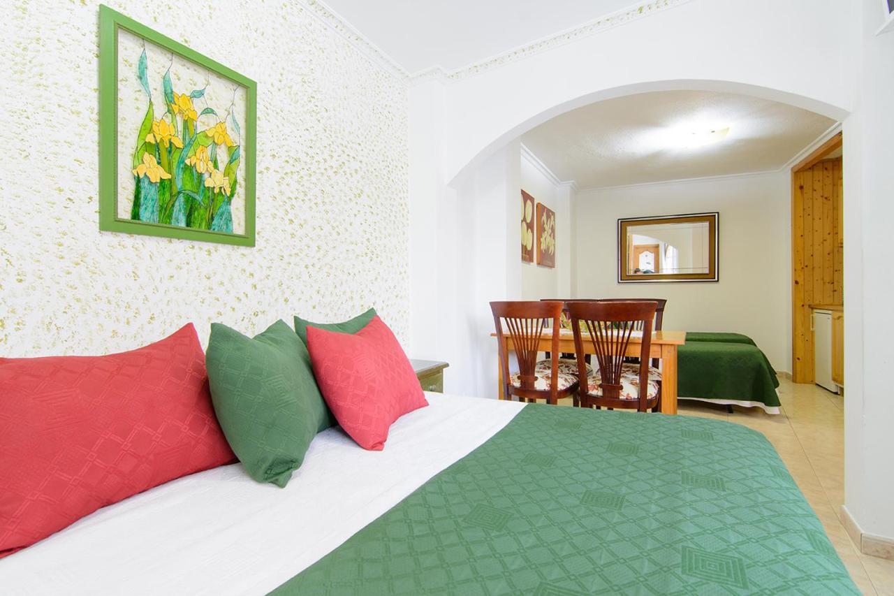 Apartamentos Turisticos Casa Soto Baiona Buitenkant foto
